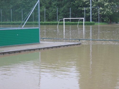 Wir brauchen Eure Unterstützung!